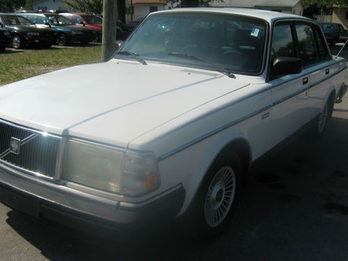 1989 volvo 240gl