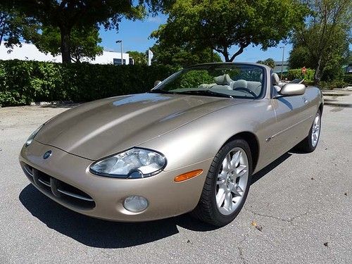 Stunning 2002 xk8 convertible - 18" wheels, florida car, 35k miles