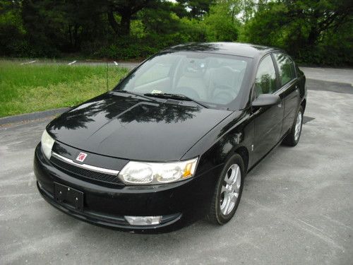 2004 saturn ion level 3,auto,leather,cd,cold a/c,great car,no reserve!!!