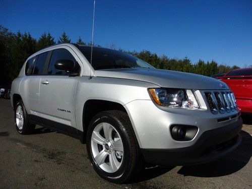 New 2013 jeep compass sunroof 4cyl gas fwd auto free ship save!!! l@@k