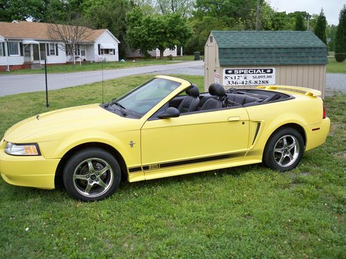2003 MUSTANG CONVERTABLE, image 4