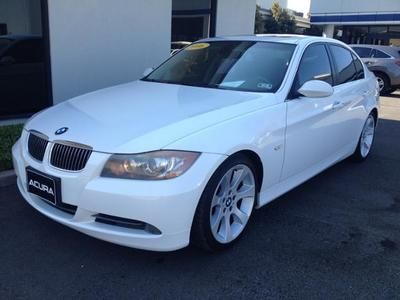 330i, runs great, clean carfax, 3.0l sunroof 6-speed a/t a/c