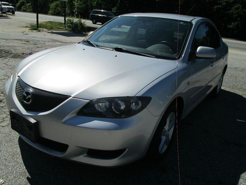 2004 mazda 3 i sedan 4-door 2.0l