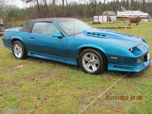 1992 chevrolet camaro rs heritage edition convertible 2-door 5.0l limited editio