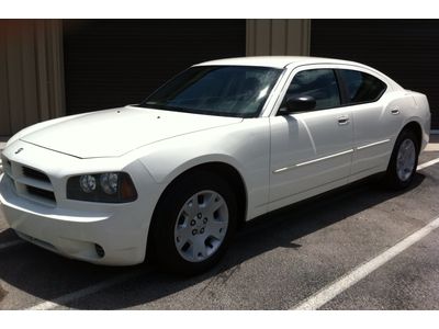 2007 dodge charger 4 door sedan