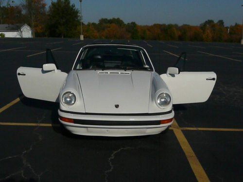 1974 porsche 911 targa with 2.2l engine and weber carburetors