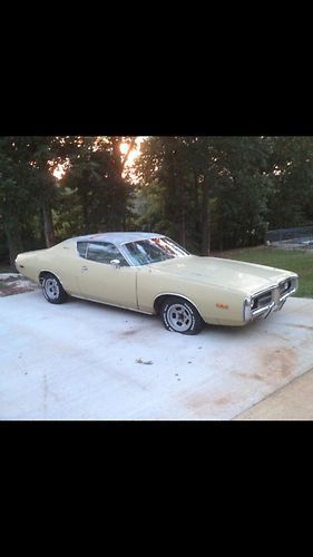 1972 dodge charger base coupe 2-door 7.2l