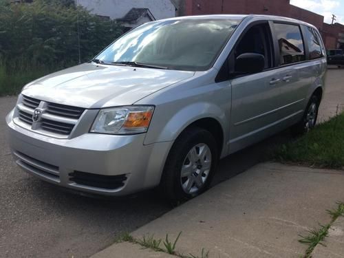 2009 dodge caravan se, clear, low mileage,no reserve, van, silver sliding door