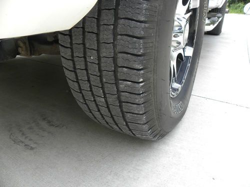 2004 TOYOTA TUNDRA 4X4, image 9