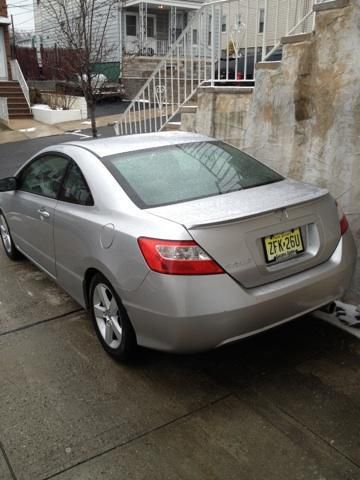 2006 honda civic dx coupe 2-door 1.8l