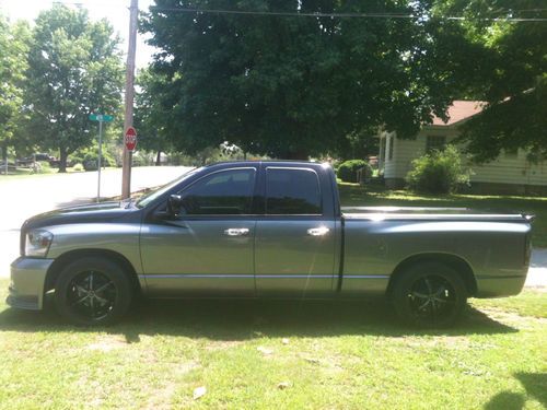 2008 dodge ram 1500 sxt extended crew cab pickup 4-door 5.7l