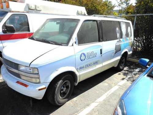 2001 chevy astro van