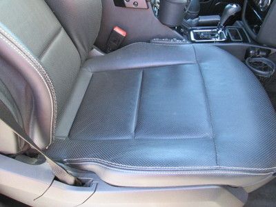 2011 4X4 4WD GRAY V8 AUTOMATIC LEATHER NAVIGATION SUNROOF MILES:14K CERTIFIED, US $110,500.00, image 9