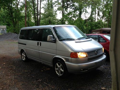 2001 volkswagen eurovan gls standard passenger van 3-door 2.8l