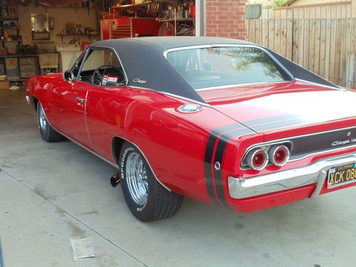 1968 dodge charger base hardtop 2-door 7.2l