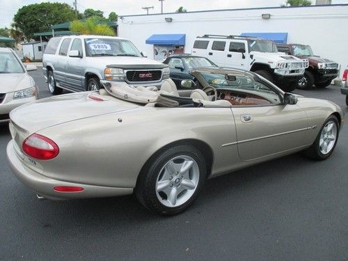 1997 Jaguar XK8 Base Convertible 2-Door 4.0L, image 3