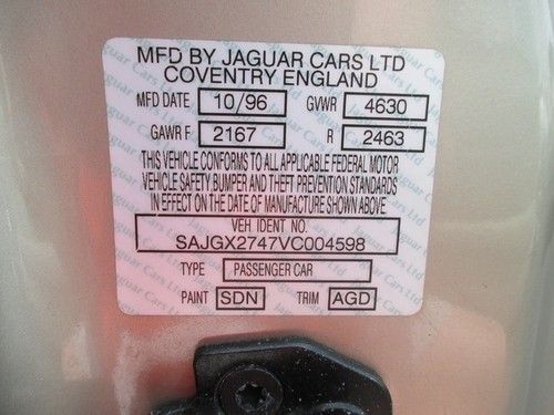 1997 Jaguar XK8 Base Convertible 2-Door 4.0L, image 11