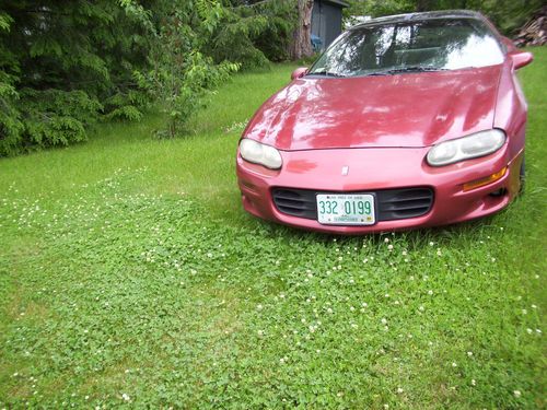 1998 - Chevy Camaro - Two 2 Door Coupe - Red - Sun Roof - Cloth Bucket Seats, image 2