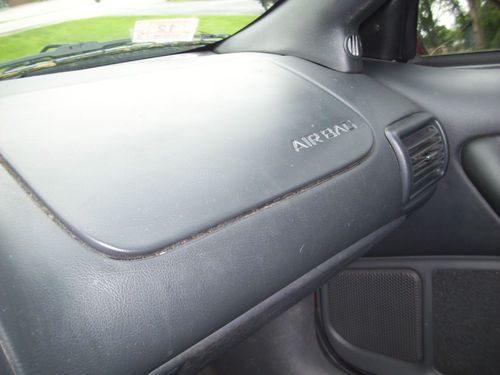 1998 - Chevy Camaro - Two 2 Door Coupe - Red - Sun Roof - Cloth Bucket Seats, image 8