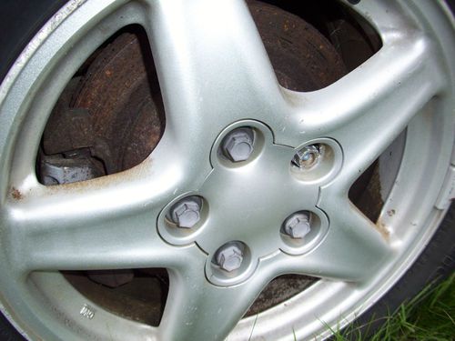 1998 - Chevy Camaro - Two 2 Door Coupe - Red - Sun Roof - Cloth Bucket Seats, image 17