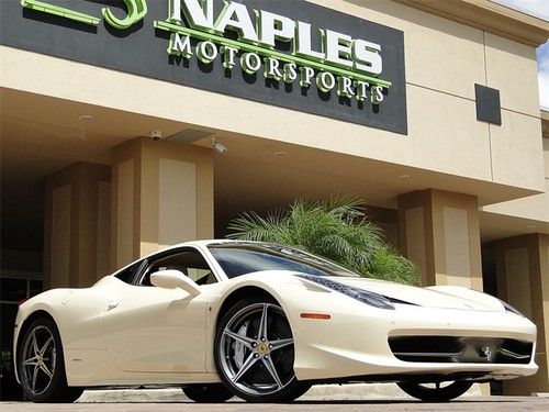2011 ferrari 458 italia avorio w/ sabbia, 20" diamond finished wheels, radionavi