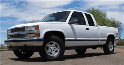 No reserve 1995 chevrolet silverado 1500 z71 4x4 w/ low low miles very clean!!