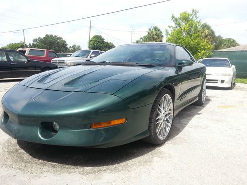 1993 pontiac firebird trans am coupe 2-door 5.7l