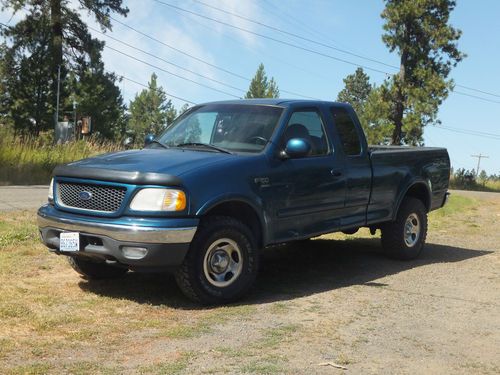 2000 ford f-150 xlt extended cab pickup 4-door 5.4l