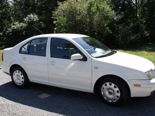 2000 volkswagen jetta gl sedan  - auto - low miles - no reserve