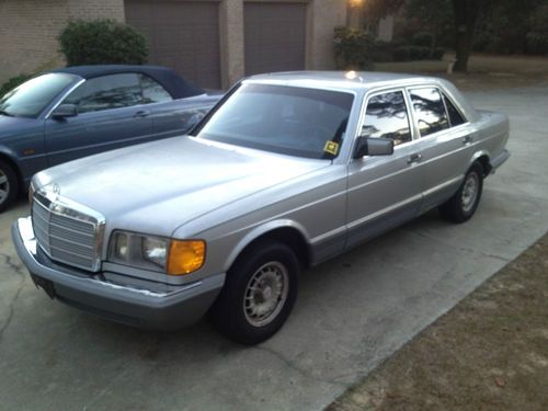 1983 mercedes-benz 300sd base sedan 4-door 3.0l