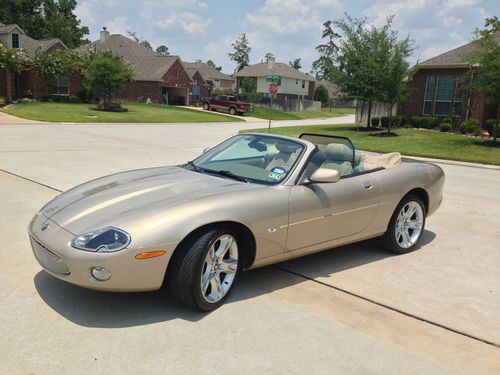 2003 jaguar xk8 convertible - low mileage with no reserve!!