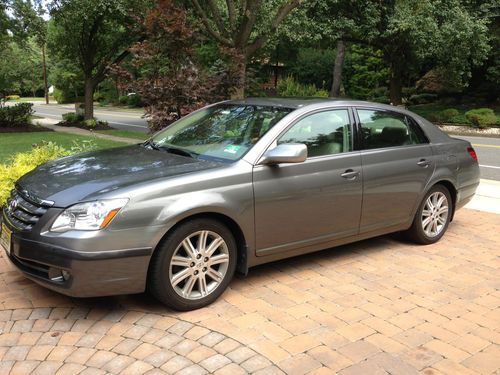 2007 toyota avalon limited sedan 4-door 3.5l