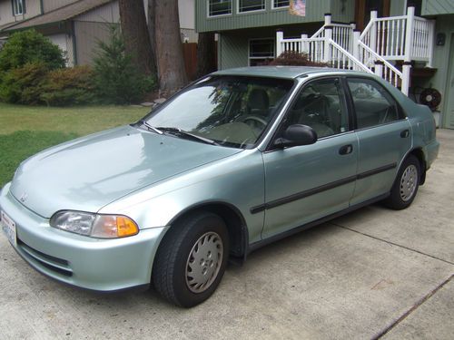 1993 honda civic lx sedan 4-door 1.5l [great work or starter] family owned