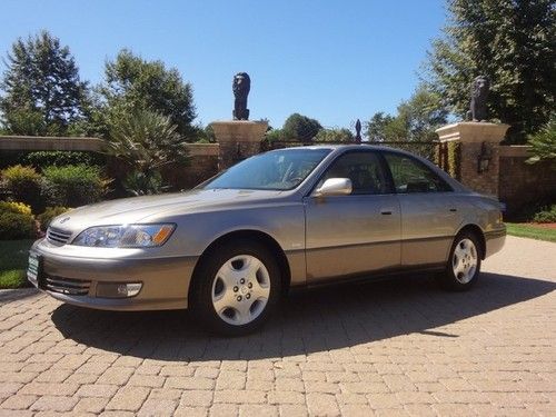 00 lexus es 300* platinum series* low miles* 1 owner