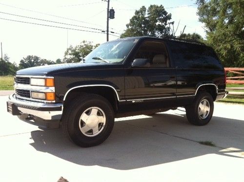 1997 chevrolet tahoe lt rare 2-door 5.7l *all stock*