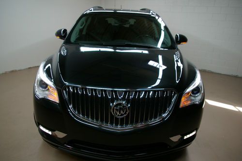 2013 buick enclave leather group,fwd,leather seats, only 2700 mile, warranty