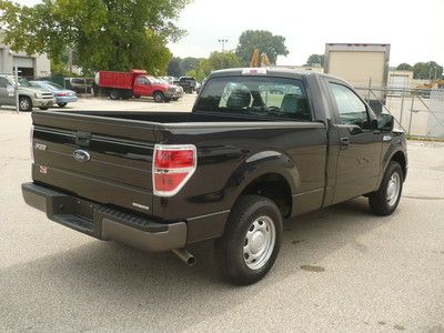 3.7L Regular Cab F-150 Air conditioning Automatic Transmission Clean Low Miles, image 3