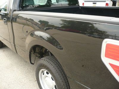 3.7L Regular Cab F-150 Air conditioning Automatic Transmission Clean Low Miles, image 12