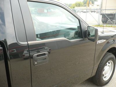 3.7L Regular Cab F-150 Air conditioning Automatic Transmission Clean Low Miles, image 17