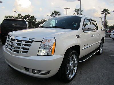 Low miles white diamond navigation sunroof 22" chrome wheels clean carfax