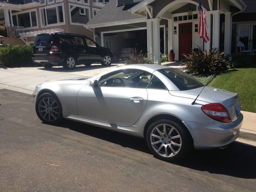 2006 mercedes benz slk 350, 9200 miles, loaded!!!  very clean, garage kept