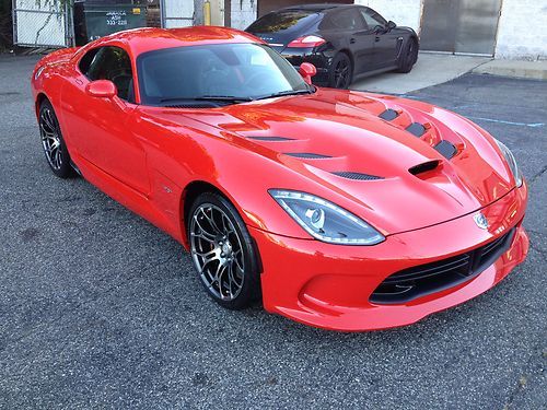 2013 dodge viper srt