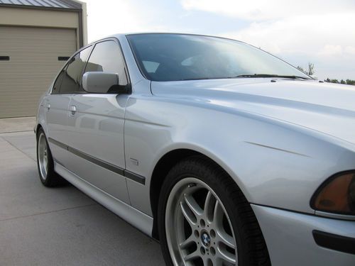 2003 BMW 540I M Sport Package 6 Speed Manual, image 2