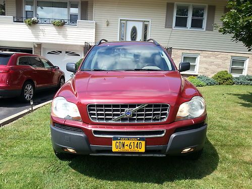 2005 volvo xc90 4.4l v8 awd suv, extra clean, tv's, loaded, towing pkg, 7 seats