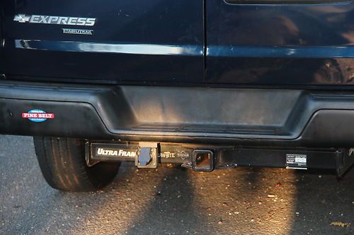 08 CHEV EXPRESS 3500 low miles- ORIGINAL PAINT, US $18,650.00, image 3