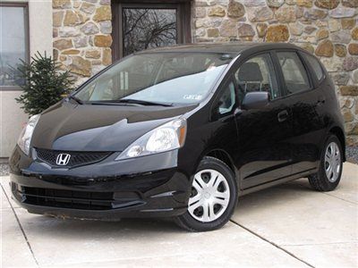 2011 honda fit 5 door hd 5 speed manual