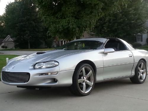 2000 chevrolet camaro z28 coupe 2-door 5.7l