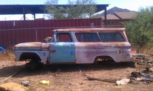 1965 chevrolet suburban carryall