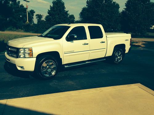 2011 chevrolet silverado 1500 ltz crew cab pickup 4-door 5.3l