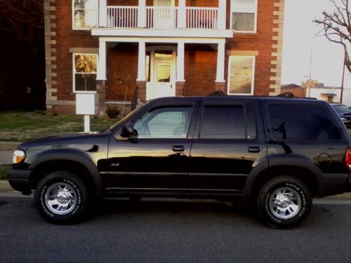 Black ford explore suv